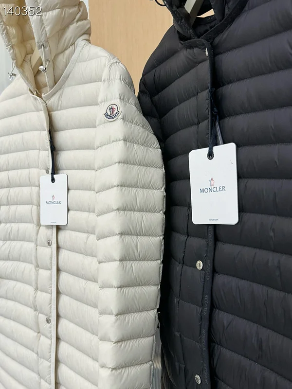 Moncler sz1-4 26yr91 (9)